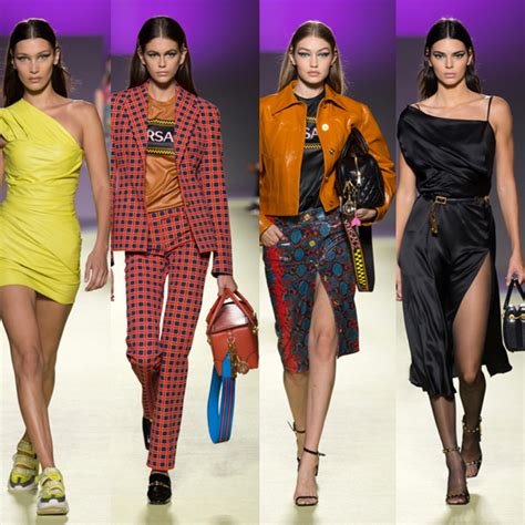 sfilata versace 20 09 2019 video